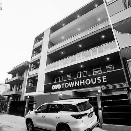 Hotel Super Townhouse Near Appu Ghar Gurgaon Exterior foto