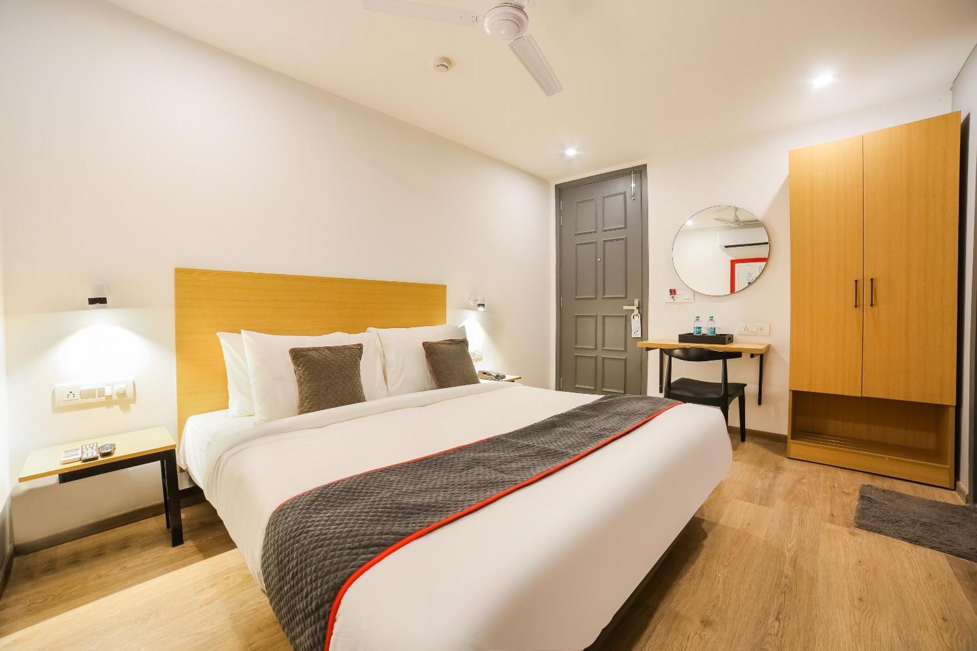 Hotel Super Townhouse Near Appu Ghar Gurgaon Exterior foto