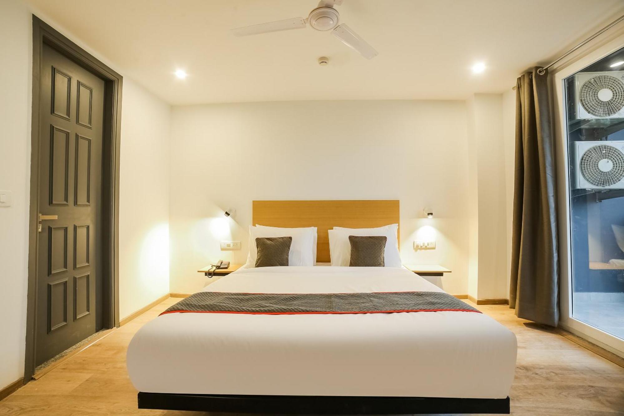 Hotel Super Townhouse Near Appu Ghar Gurgaon Exterior foto